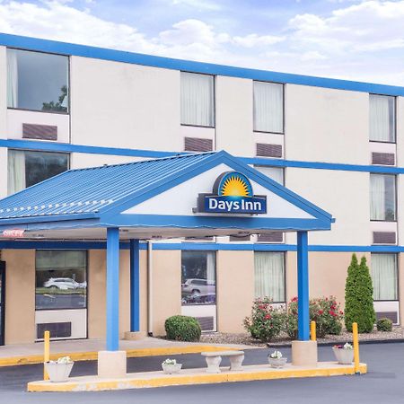 Days Inn By Wyndham Chambersburg Εξωτερικό φωτογραφία