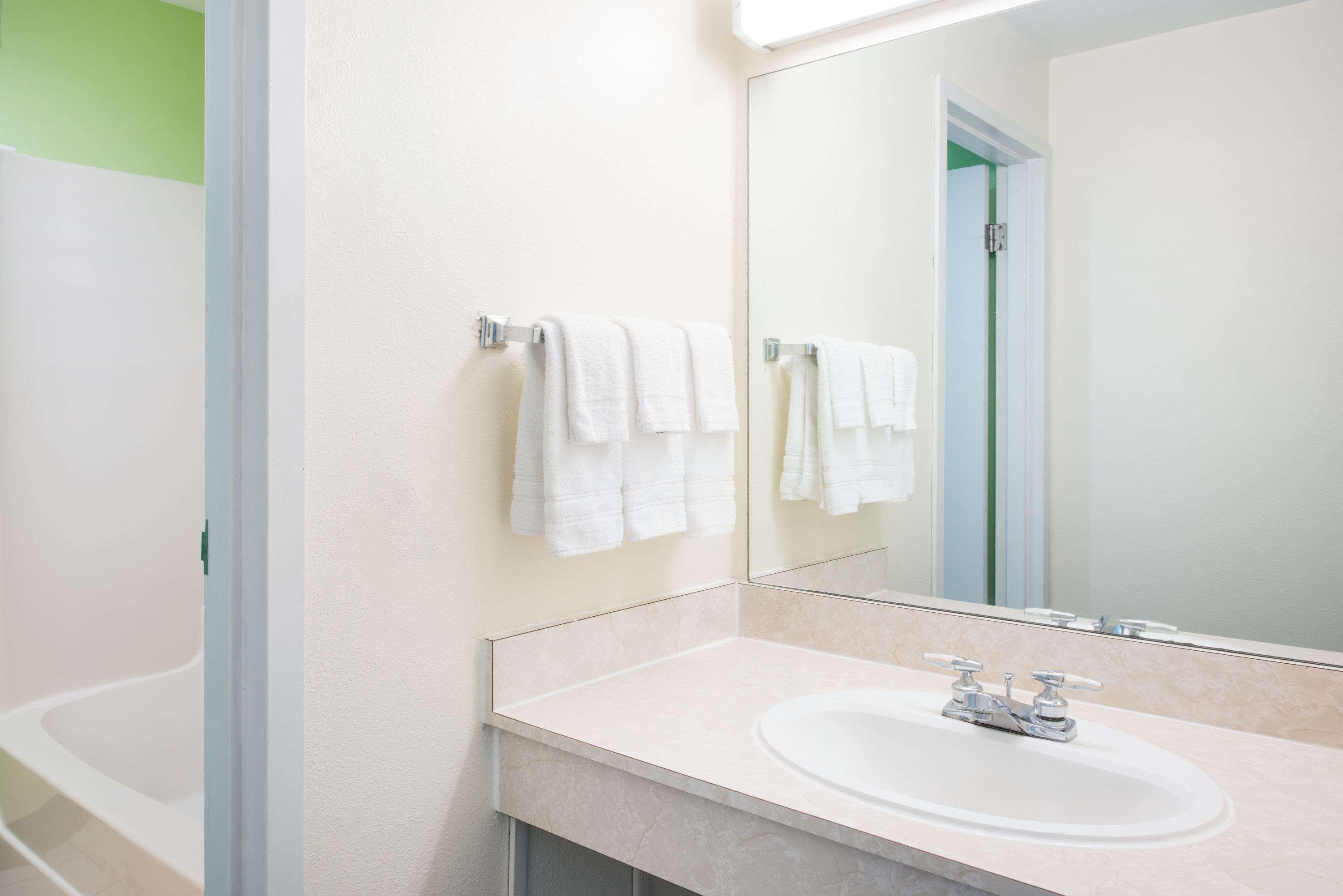 Days Inn By Wyndham Chambersburg Εξωτερικό φωτογραφία