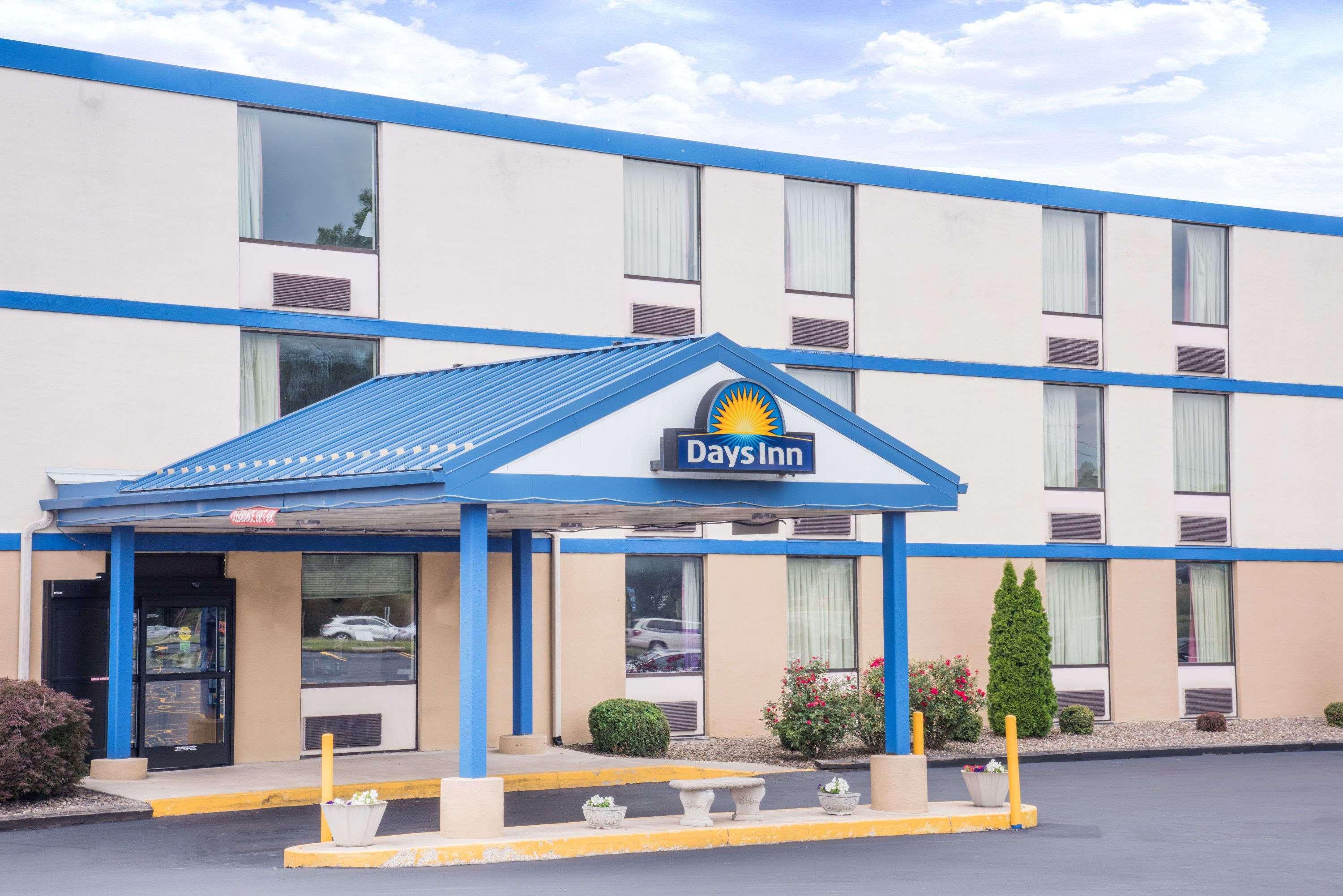 Days Inn By Wyndham Chambersburg Εξωτερικό φωτογραφία